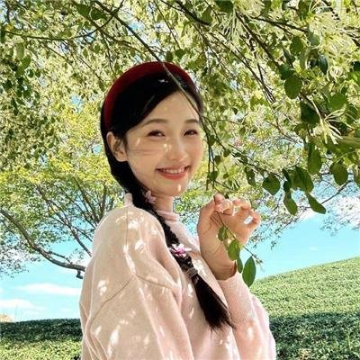 海外留学直击：某影后之女出道颜值引争议，短时间内最新进展